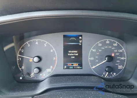 2023 Toyota Corolla Cross Le z USA, uszkodzony, nr VIN 7MUCAAAG2PV068762